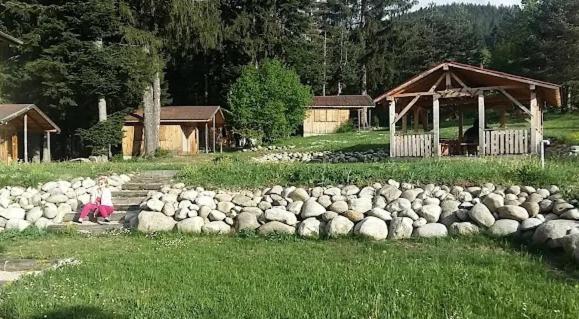Бунгала Ски Писта Говедарци Kültér fotó